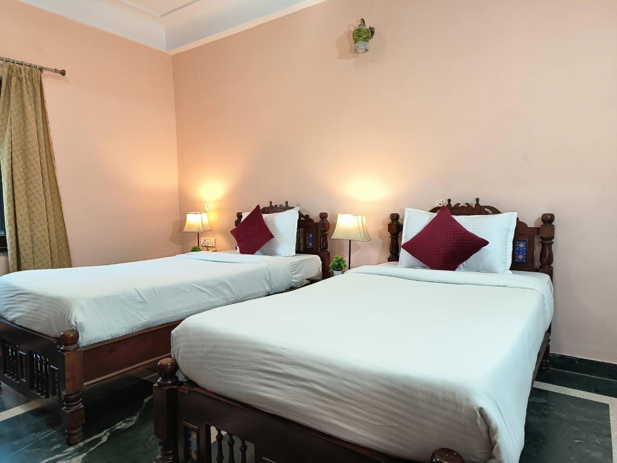 Sajjan Bagh Resort Pushkar Bagian luar foto